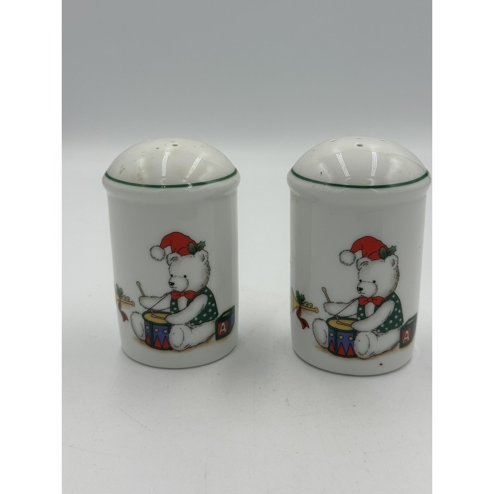 Anchor Hocking Christmas Holiday Memories Salt & Pepper Shakers Santa Drum Bear